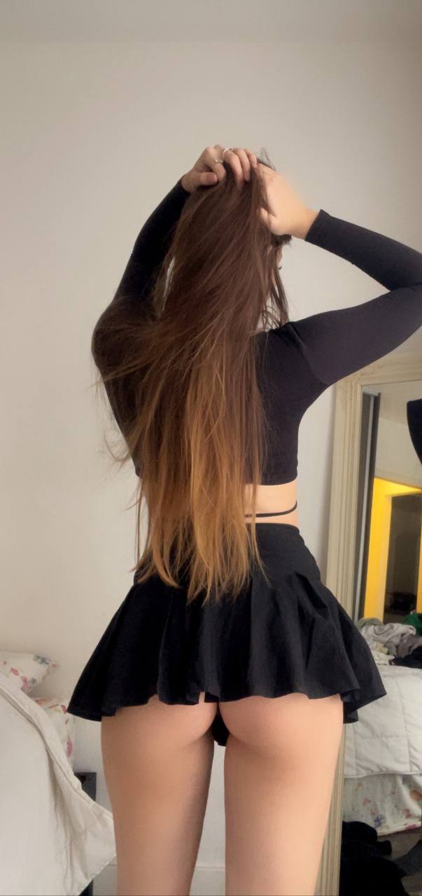 Photo Lola La Fleur in Hiroshima