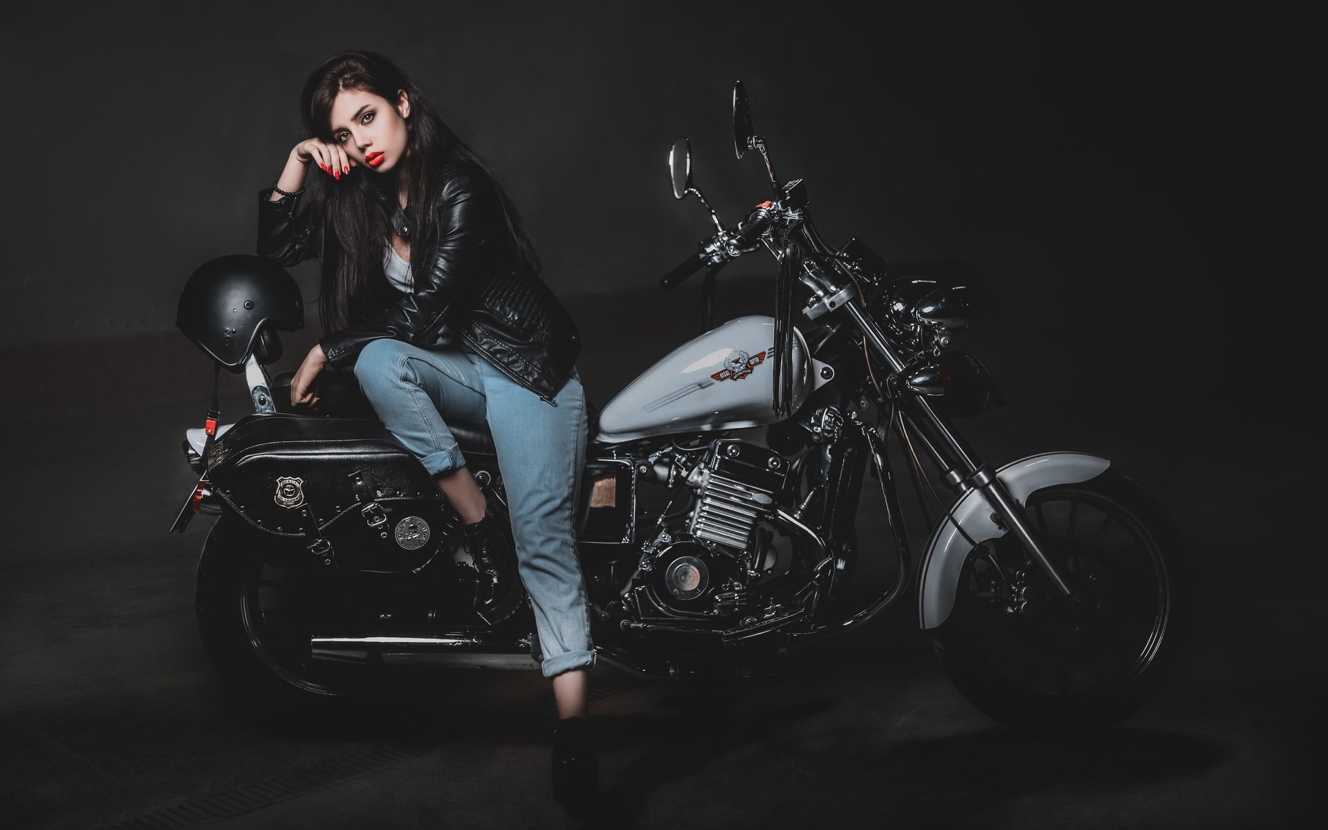 Biker girls: style and drive in Hiroshima