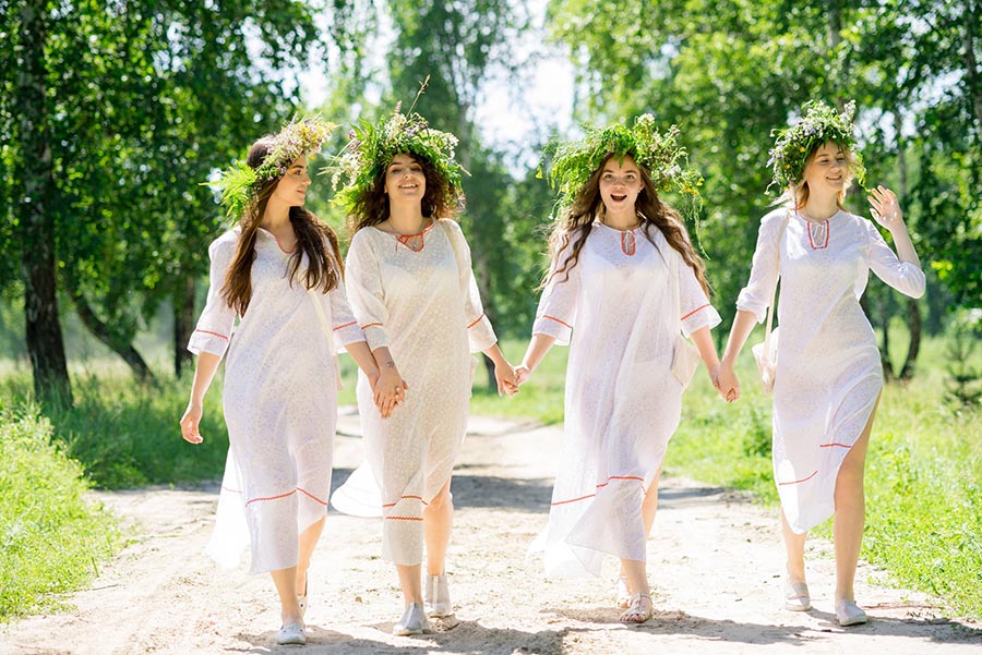 Slavic girls in Hiroshima