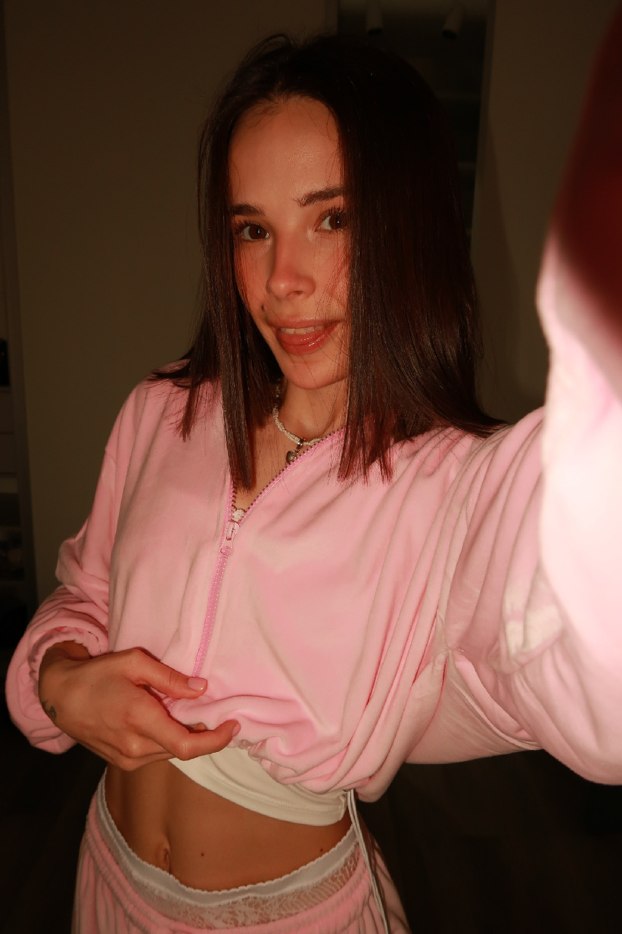 Tina brings the glow — live moments in Hiroshima